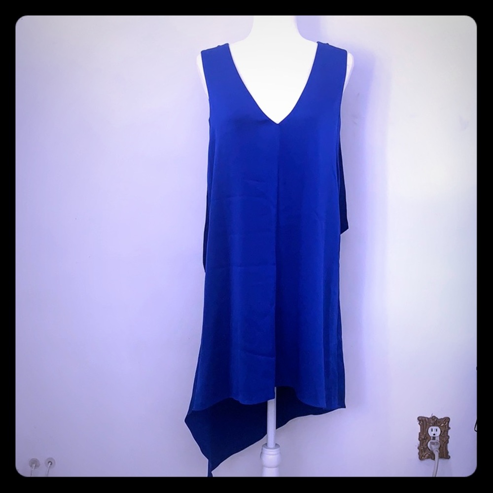 BCBGMAXAZRIA